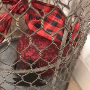 Meet your Posher, Della